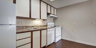 Cedarwood Apartments Cedarwood Apartments Photo Gallery 1
