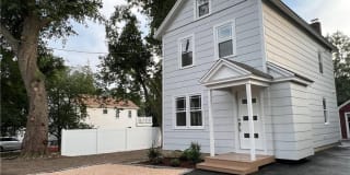 429 Round Hill Road 429 Round Hill Road Photo Gallery 1