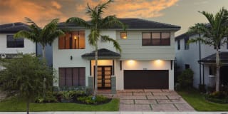 8842 NW 154th Ter 8842 NW 154th Ter Photo Gallery 1