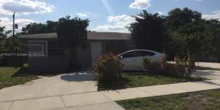 3630 SW 32nd Ave 3630 SW 32nd Ave Photo Gallery 1