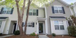 34 Ledgerstone Ln 34 Ledgerstone Ln Photo Gallery 1