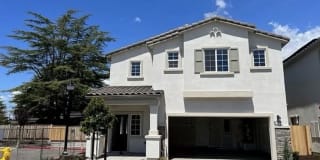 137 Mountaintop Avenue 137 Mountaintop Avenue Photo Gallery 1