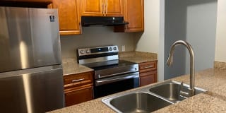 158 Gluck St 158 Gluck St Photo Gallery 1