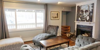 1020 Friendly Ln #2 1020 Friendly Ln #2 Photo Gallery 1