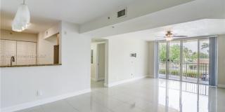 609 E Sheridan St 609 E Sheridan St Photo Gallery 1