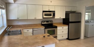 956 Tulip Lane 956 Tulip Lane Photo Gallery 1