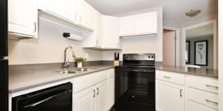 215 Oak Grove 215 Oak Grove Photo Gallery 1