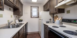 Raintree Island Apartment Community Raintree Island Apartment Community Photo Gallery 1