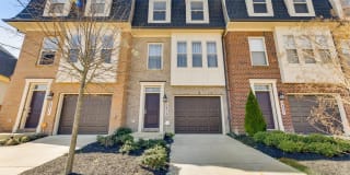 5809 N HOLLY SPRINGS DRIVE 5809 N HOLLY SPRINGS DRIVE Photo Gallery 1