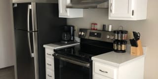 Unique and Newly Renovated 1,2 and 3 bedroom apartment homes! Unique and Newly Renovated 1,2 and 3 bedroom apartment homes! Photo Gallery 1
