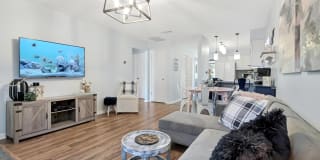 2508 W 10th Street 2508 W 10th Street Photo Gallery 1