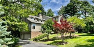 2533 WHISPERING PINES Drive 2533 WHISPERING PINES Drive Photo Gallery 1