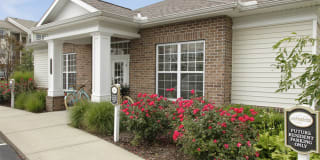 Linden Lane Apartments Linden Lane Apartments Photo Gallery 1