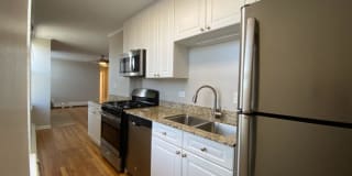 800 W Lill 800 W Lill Photo Gallery 1