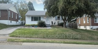 2221 Wismer 2221 Wismer Photo Gallery 1