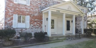 1361 W Lake Lansing Rd 1361 W Lake Lansing Rd Photo Gallery 1