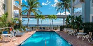 215 NW Flagler Avenue 215 NW Flagler Avenue Photo Gallery 1