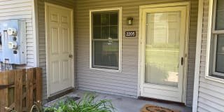 2205 BROOKHAVEN DRIVE 2205 BROOKHAVEN DRIVE Photo Gallery 1