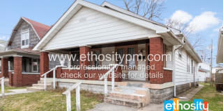 927 North Grant Avenue 927 North Grant Avenue Photo Gallery 1