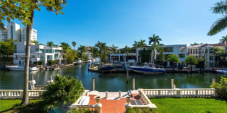 1716 S Bayshore Dr 1716 S Bayshore Dr Photo Gallery 1