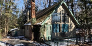 1177 Bartonsville Woods Rd 1177 Bartonsville Woods Rd Photo Gallery 1