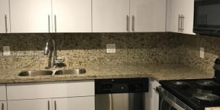 321 Lakeview Dr 321 Lakeview Dr Photo Gallery 1