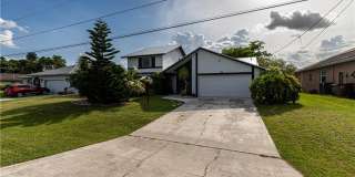 524 SE 21st Avenue 524 SE 21st Avenue Photo Gallery 1