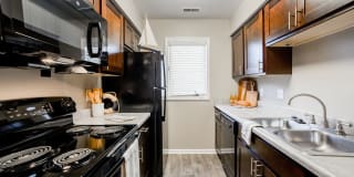 Northlake Village Apartments Northlake Village Apartments Photo Gallery 1
