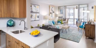 Meridian at Ballston Commons Meridian at Ballston Commons Photo Gallery 1