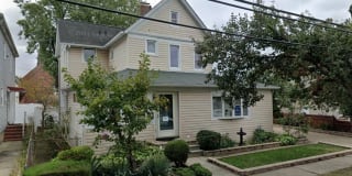 42 E Mineola Avenue 42 E Mineola Avenue Photo Gallery 1