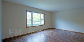 21335 Mary Lynn Dr 21335 Mary Lynn Dr Photo Gallery 1