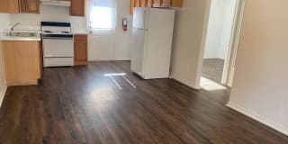 701 Miracle Ln Apt #B 701 Miracle Ln Apt #B Photo Gallery 1