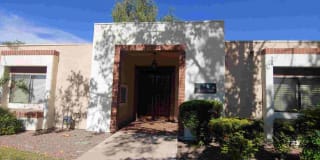 3763 E Edison St 3763 E Edison St Photo Gallery 1
