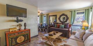 600 Oakridge Blvd 6 600 Oakridge Blvd 6 Photo Gallery 1