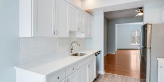 420 Bloomfield Ave 420 Bloomfield Ave Photo Gallery 1