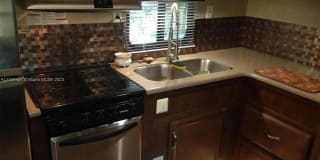 16305 SW 276th Ter 16305 SW 276th Ter Photo Gallery 1