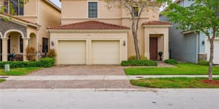 755 NE 193rd Ter 755 NE 193rd Ter Photo Gallery 1
