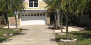 1405 S Riverside Drive 1405 S Riverside Drive Photo Gallery 1