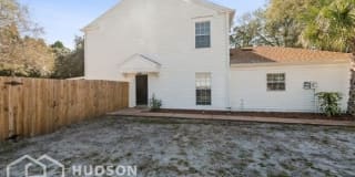 6115 Oak Cluster Circle 6115 Oak Cluster Circle Photo Gallery 1
