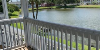 208 POMPANO DRIVE SE 208 POMPANO DRIVE SE Photo Gallery 1