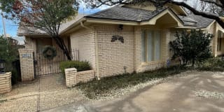 211 Zoar Avenue 211 Zoar Avenue Photo Gallery 1