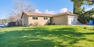 1705 View DR 1705 View DR Photo Gallery 1