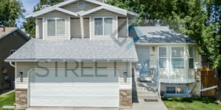 4938 Shooting Star Avenue 4938 Shooting Star Avenue Photo Gallery 1