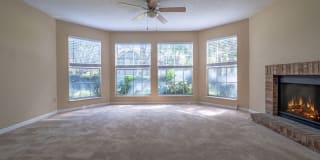 955 Forest Ridge Ct #103 955 Forest Ridge Ct #103 Photo Gallery 1