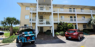 485 Gulf Shore Drive 202 485 Gulf Shore Drive 202 Photo Gallery 1