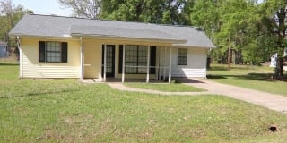 105 Lumberton Dr 105 Lumberton Dr Photo Gallery 1