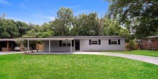 584 Clermont Ave S 584 Clermont Ave S Photo Gallery 1
