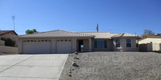 3310 Thunderbird Dr 3310 Thunderbird Dr Photo Gallery 1