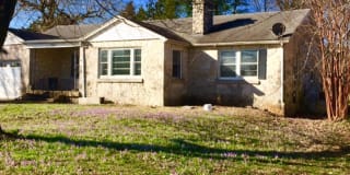 605 Meadowlawn Avenue 605 Meadowlawn Avenue Photo Gallery 1