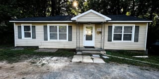 3625 Yale Avenue 3625 Yale Avenue Photo Gallery 1